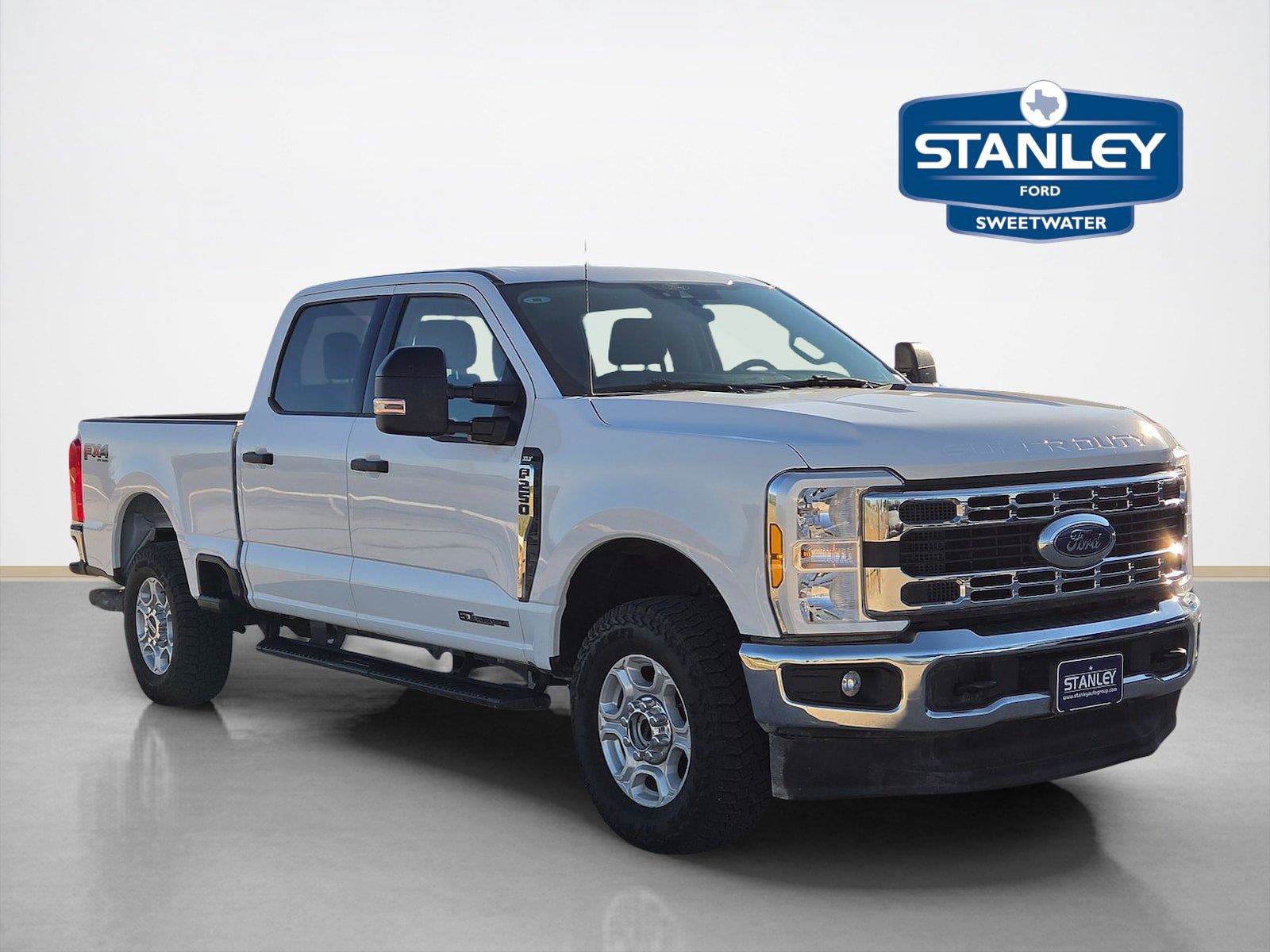 Used 2025 Ford F250 XLT w/ FX4 Off-Road Package AWD/4WD image 1