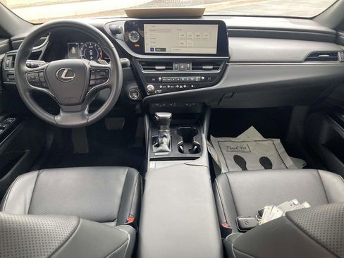 Used 2023 Lexus ES 350 w/ Premium Package image 10