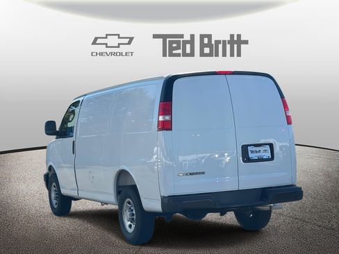 New 2025 Chevrolet Express 2500 w/ Safety Package image 4