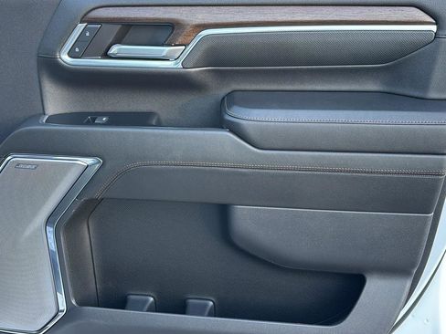 Certified 2024 Chevrolet Silverado 2500 High Country w/ Technology Package image 22