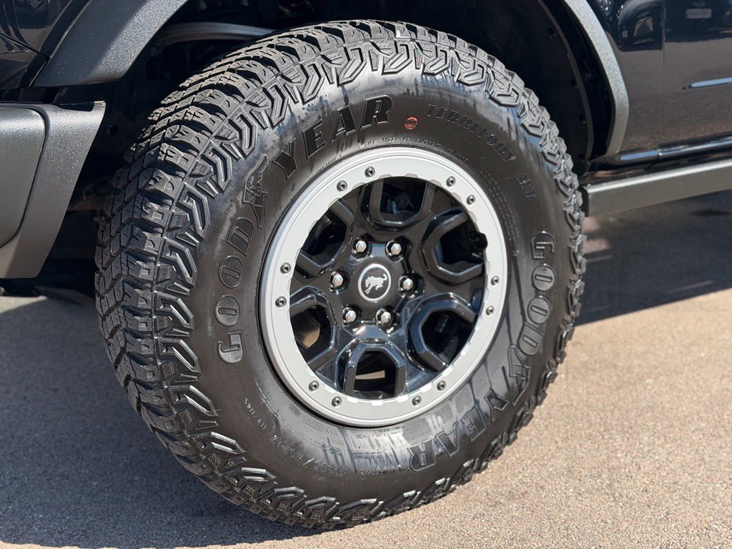 Used 2023 Ford Bronco Black Diamond w/ Sasquatch Package AWD/4WD image 25