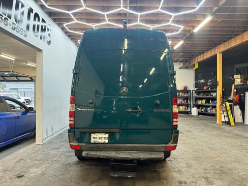 Used 2012 Mercedes-Benz Sprinter 3500 image 6