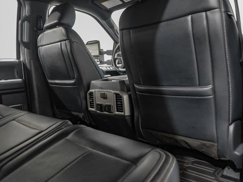 Used 2022 Ford F450 Lariat w/ Chrome Package AWD/4WD image 35
