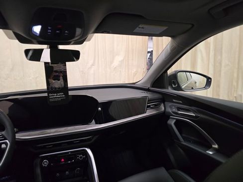 New 2026 Audi Q5 Premium Plus image 28