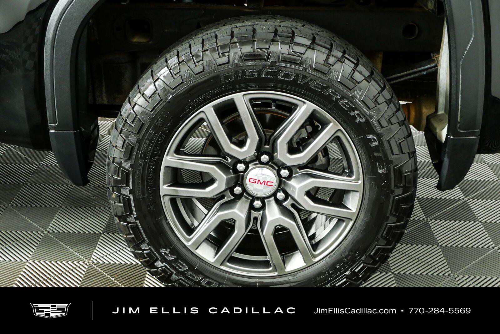 Used 2021 GMC Sierra 1500 AT4 w/ AT4 Premium Package AWD/4WD image 36