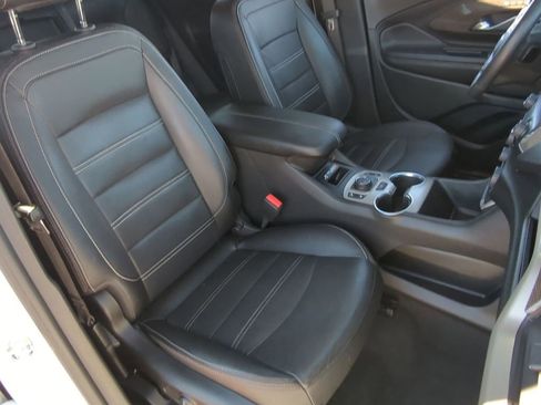 Used 2022 GMC Terrain Denali image 27