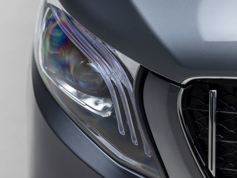 Used 2022 Mercedes-Benz Metris Passenger image 23