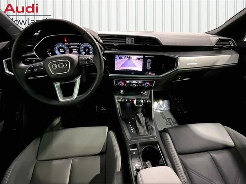 Used 2025 Audi Q3 2.0T Premium w/ Convenience Package image 7
