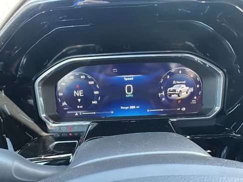 Used 2026 Chevrolet Silverado 1500 LT Trail Boss w/ LT Trail Boss Premium Package image 24