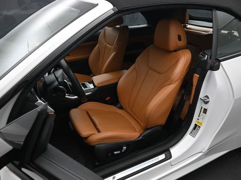 Used 2023 BMW 430i Convertible w/ M Sport Package RWD image 9