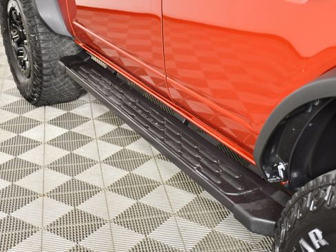 Used 2022 Ford Bronco Wildtrak AWD/4WD image 18