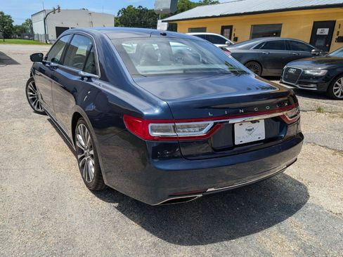 Used 2017 Lincoln Continental Reserve w/ Technology Package AWD/4WD image 8