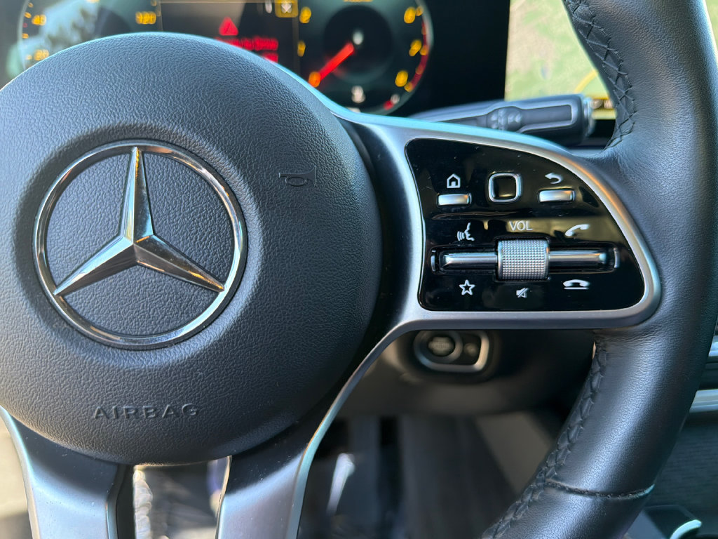 Used 2023 Mercedes-Benz GLE 350 4MATIC w/ Premium Package image 30