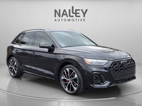 Used 2023 Audi SQ5 Prestige w/ Prestige Package image 8