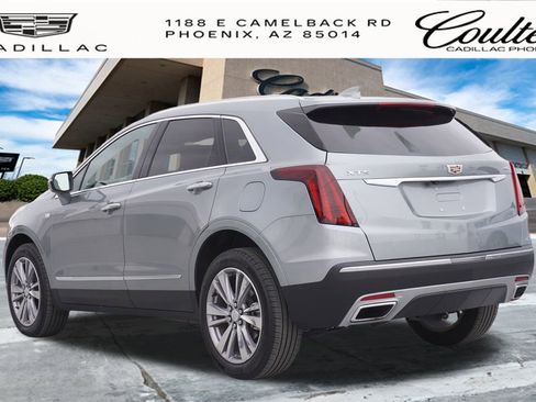 Certified 2025 Cadillac XT5 Premium Luxury image 3