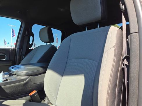 Used 2024 RAM 3500 Big Horn AWD/4WD image 12