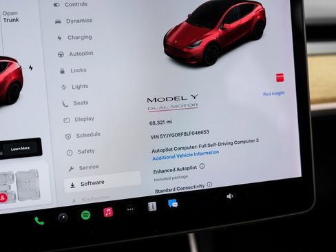 Used 2020 Tesla Model Y Long Range image 18