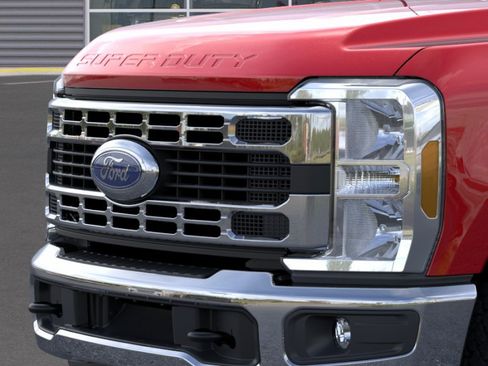 New 2026 Ford F250 XLT w/ Tremor Off-Road Package AWD/4WD image 17
