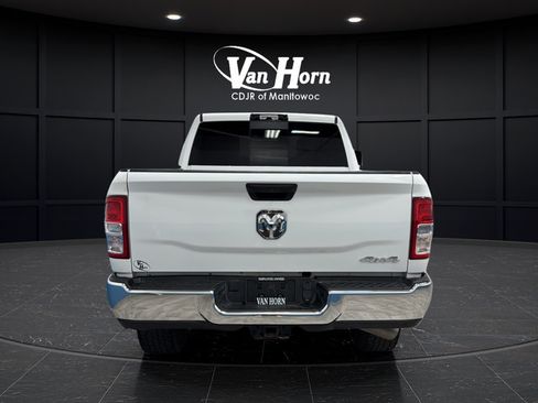 Used 2024 RAM 3500 Tradesman w/ Chrome Appearance Group AWD/4WD image 6