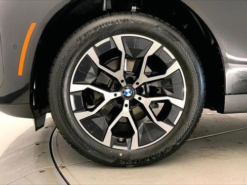 Used 2026 BMW X3 xDrive30 w/ Premium Package image 9