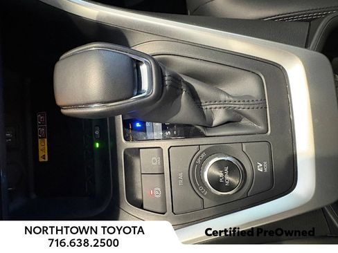 Used 2025 Toyota RAV4 XLE Premium w/ Weather Package AWD/4WD image 26