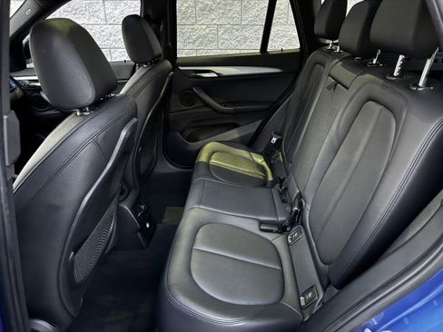 Used 2017 BMW X1 xDrive28i w/ Premium Package image 9