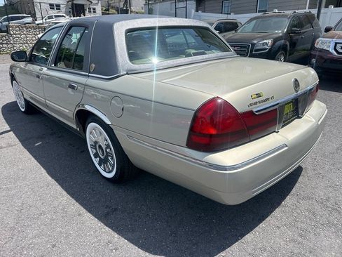 Used 2004 Mercury Grand Marquis GS RWD image 6