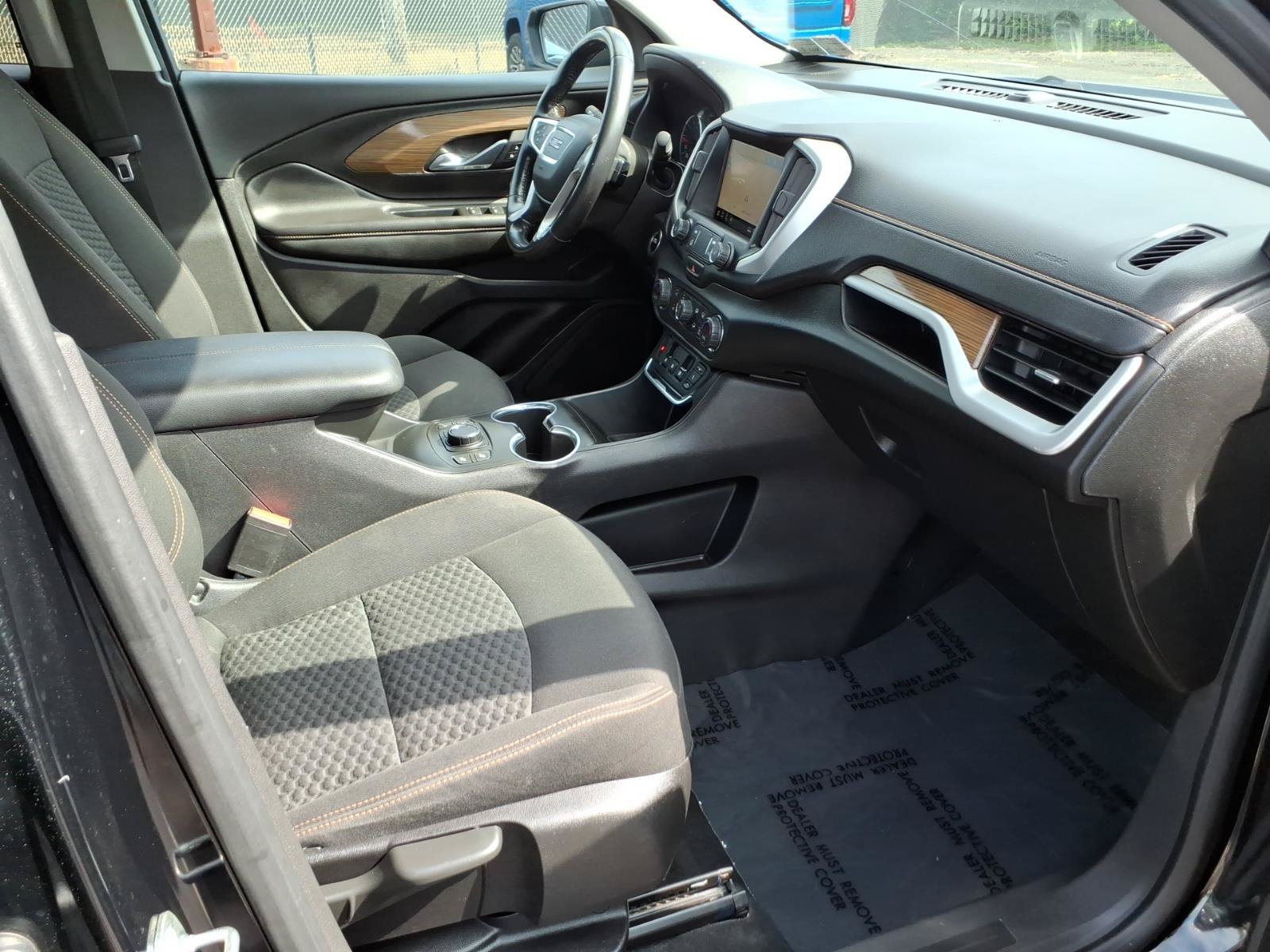 Used 2019 GMC Terrain SLE w/ Driver Convenience Package FWD image 30