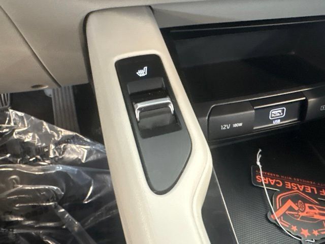 Used 2021 Kia Telluride S AWD/4WD image 37