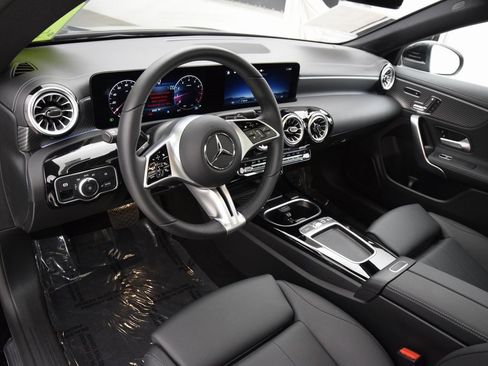 Certified 2026 Mercedes-Benz CLA 250 image 21