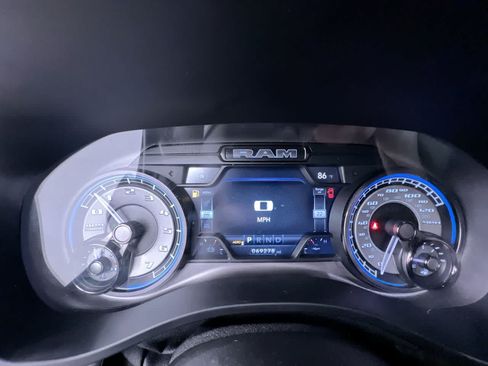 Used 2022 RAM 1500 Limited w/ Night Edition AWD/4WD image 21