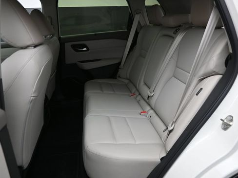 Used 2023 Nissan Rogue SL w/ SL Premium Package FWD image 17