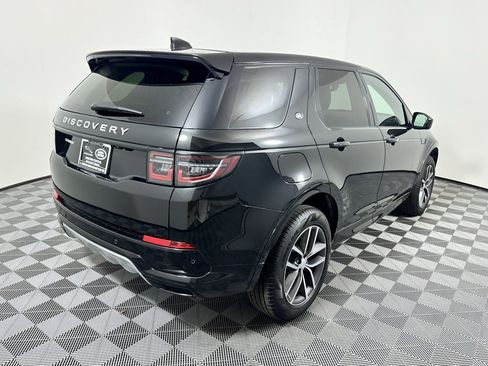 Certified 2025 Land Rover Discovery Sport S image 7