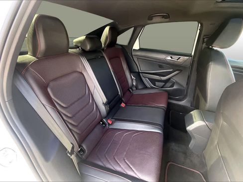 Used 2024 Volkswagen Jetta GLI Autobahn image 19