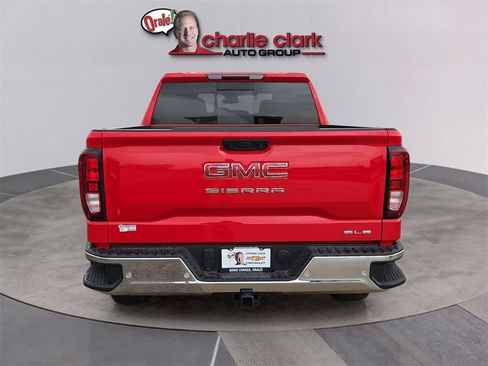 New 2026 GMC Sierra 1500 SLE w/ Preferred Package image 4