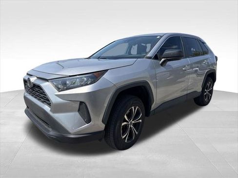 Certified 2022 Toyota RAV4 LE FWD image 1