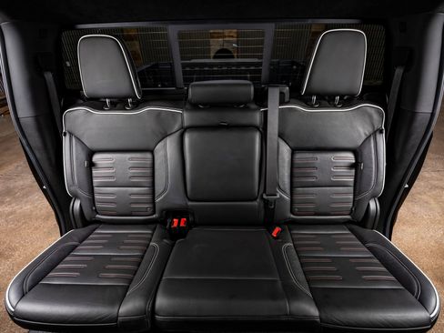 Used 2024 GMC Sierra 1500 AT4X w/ AT4X AEV Edition AWD/4WD image 36