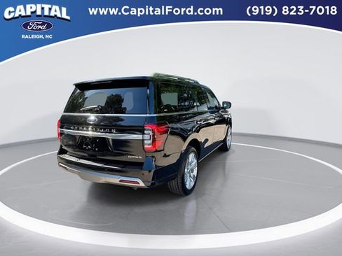 Certified 2023 Ford Expedition Platinum AWD/4WD image 8