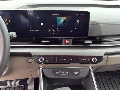 New 2026 Kia Carnival EX FWD image 29
