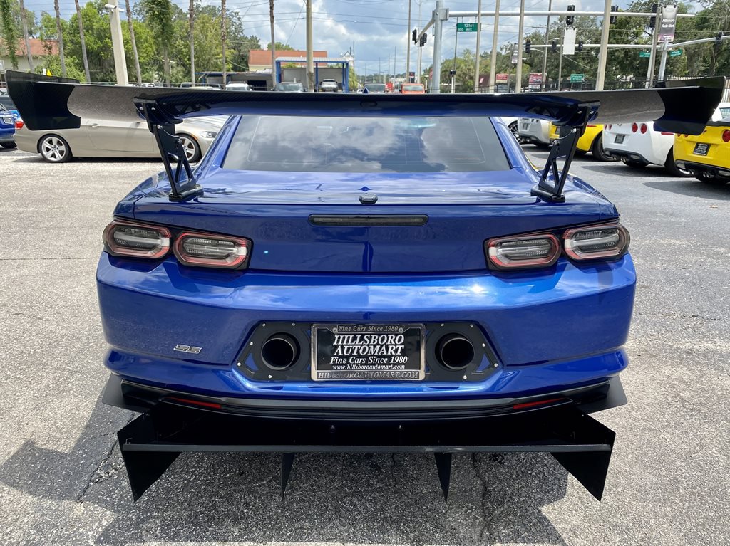 Used 2020 Chevrolet Camaro SS RWD image 12