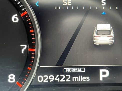 Used 2024 Mitsubishi Outlander SE Black Edition image 19