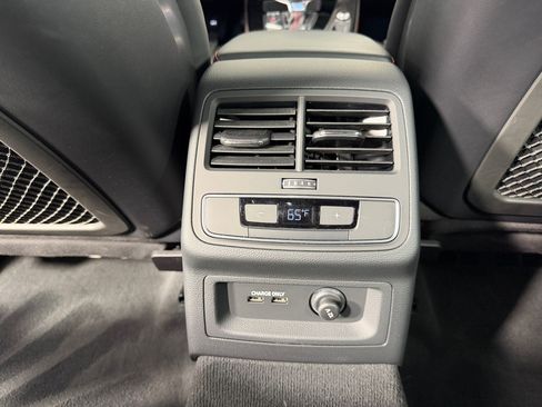 Used 2023 Audi S4 Premium Plus w/ Premium Plus Package AWD/4WD image 32