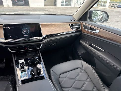 New 2026 Volkswagen Atlas SE AWD/4WD image 12