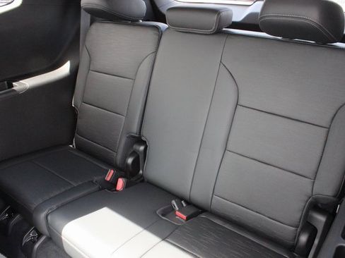 New 2026 Buick Enclave Sport Touring w/ Power Package image 24