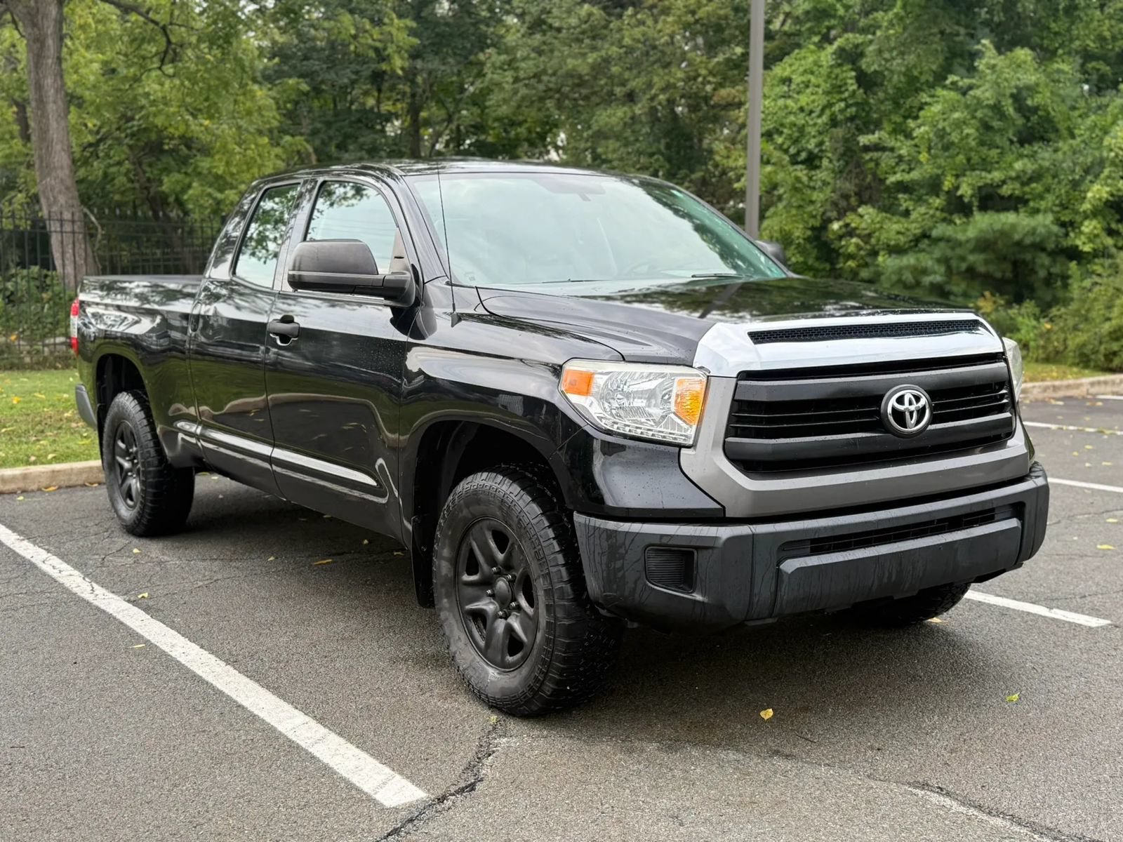 Used 2014 Toyota Tundra SR AWD/4WD image 3