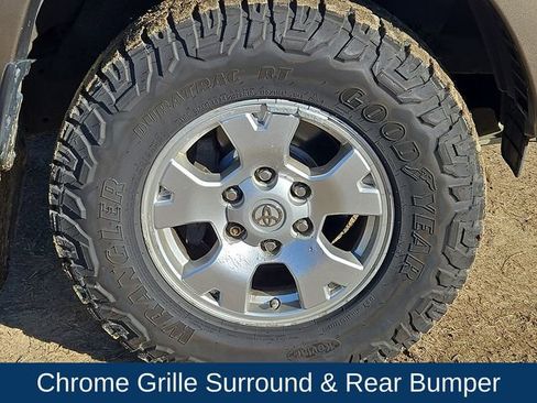 Used 2012 Toyota Tacoma 4x4 Access Cab image 11