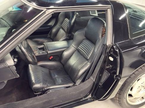 Used 1995 Chevrolet Corvette Coupe RWD image 26