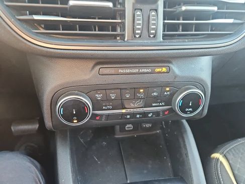 Used 2024 Ford Escape Active AWD/4WD image 17