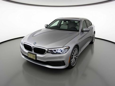 Used 2020 BMW 530i xDrive 530i xDrive w/ Premium Package image 1