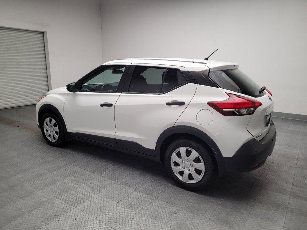 Used 2020 Nissan Kicks S FWD image 3